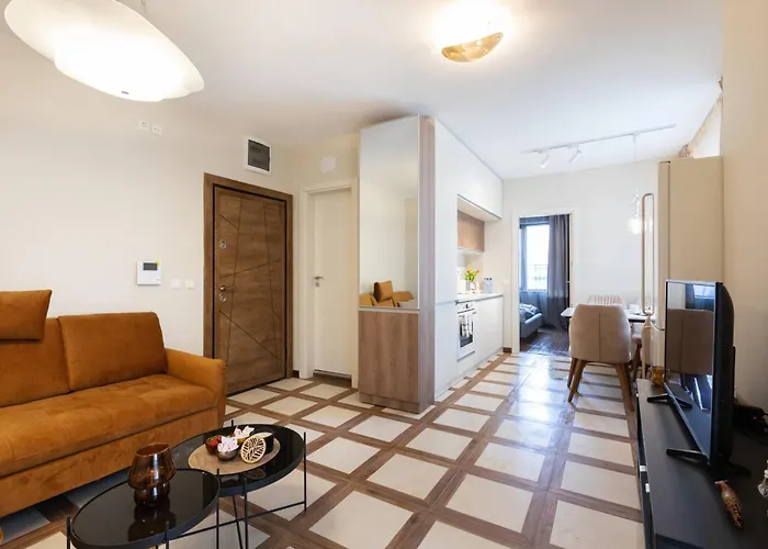 Didi\'S Central Designer Apartments